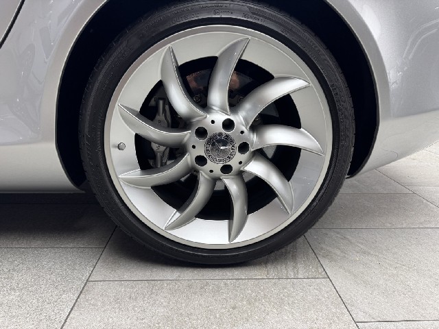 MERCEDES BENZ SLR MCLAREN 2004 Image 24