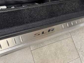 MERCEDES BENZ SLR MCLAREN 2004 Image 42