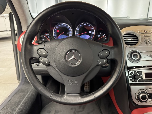 MERCEDES BENZ SLR MCLAREN 2004 Image 52