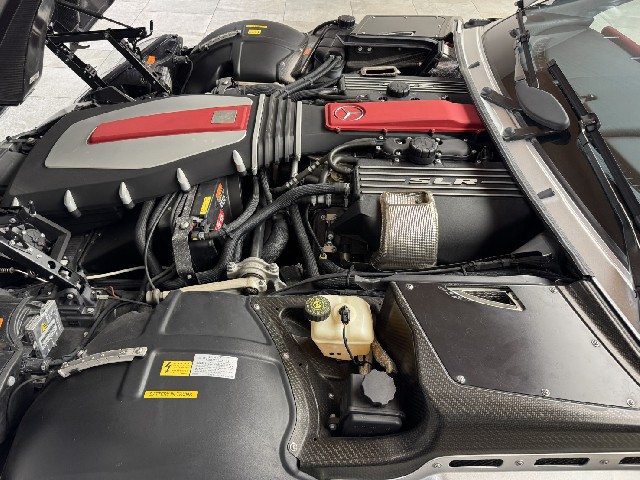 MERCEDES BENZ SLR MCLAREN 2004 Image 61