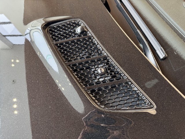 MERCEDES BENZ SL 2011 Image 20