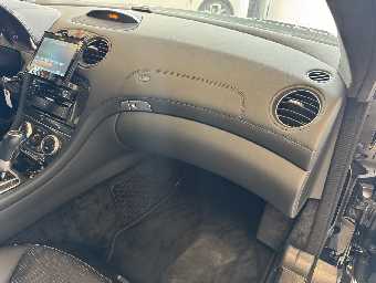 MERCEDES BENZ SL 2011 Image 32