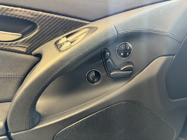 MERCEDES BENZ SL 2011 Image 50