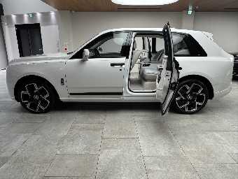 ROLLS ROYCE CULLINAN 2025 Image 11