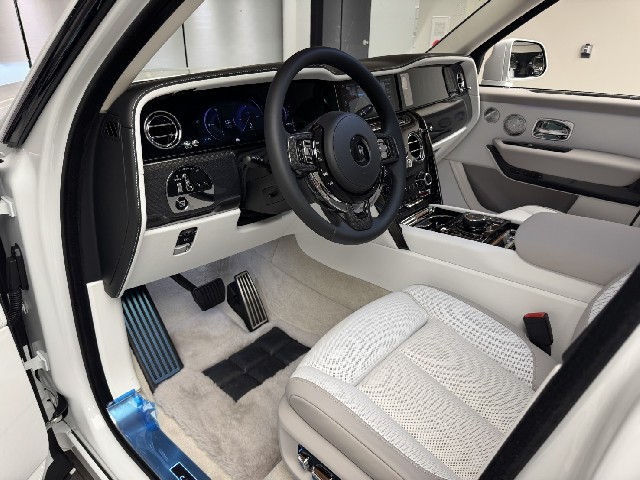 ROLLS ROYCE CULLINAN 2025 Image 28