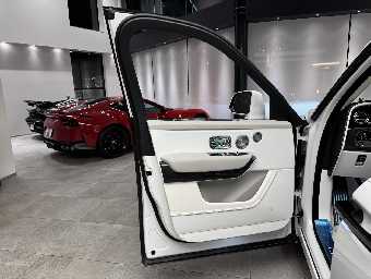 ROLLS ROYCE CULLINAN 2025 Image 25