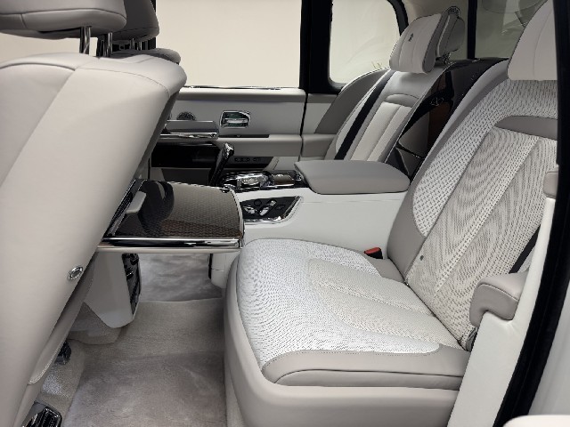 ROLLS ROYCE CULLINAN 2025 Image 33
