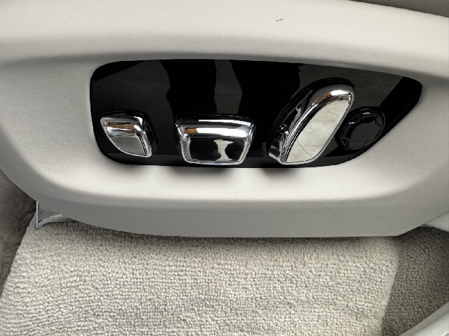 ROLLS ROYCE CULLINAN 2025 Image 65