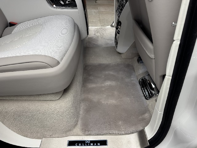 ROLLS ROYCE CULLINAN 2025 Image 68