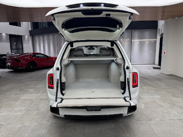 ROLLS ROYCE CULLINAN 2025 Image 69