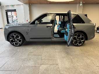ROLLS ROYCE CULLINAN 2025 Image 11