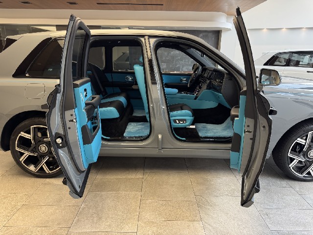 ROLLS ROYCE CULLINAN 2025 Image 19