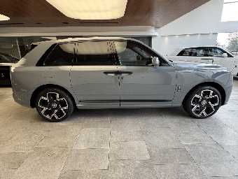 ROLLS ROYCE CULLINAN 2025 Image 4