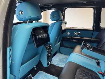 ROLLS ROYCE CULLINAN 2025 Image 36