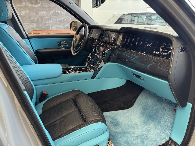 ROLLS ROYCE CULLINAN 2025 Image 50