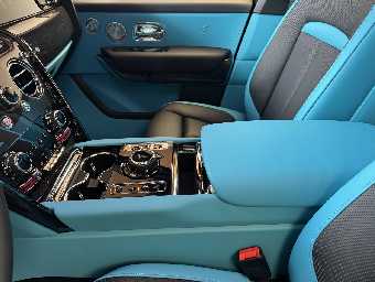 ROLLS ROYCE CULLINAN 2025 Image 66