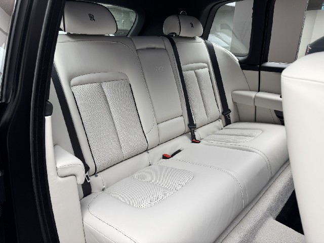 ROLLS ROYCE CULLINAN 2025 Image 45