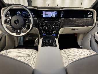 ROLLS ROYCE CULLINAN 2025 Image 45