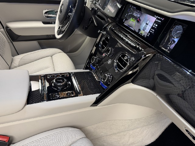 ROLLS ROYCE CULLINAN 2025 Image 55