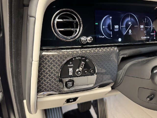 ROLLS ROYCE CULLINAN 2025 Image 61