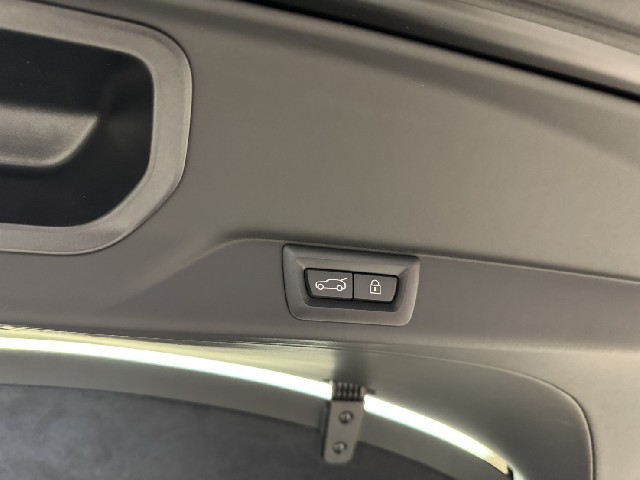 ROLLS ROYCE CULLINAN 2025 Image 77