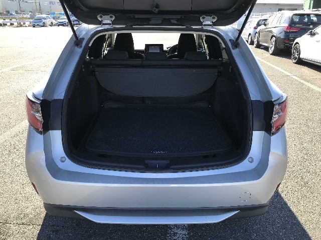 TOYOTA COROLLA TOURING 2020 Image 20