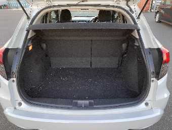 HONDA VEZEL 2020 Image 8