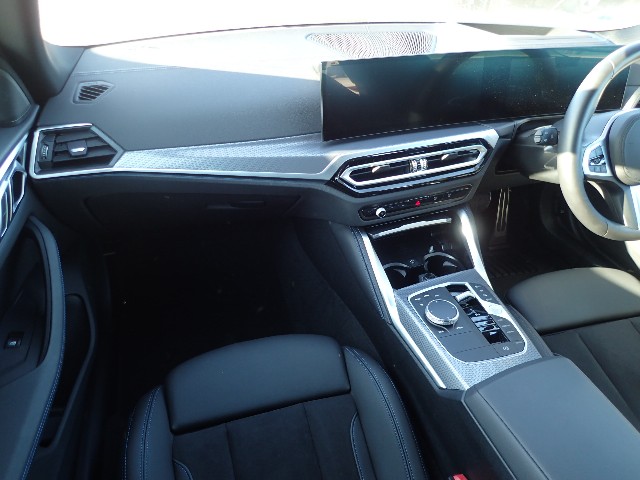 BMW 4 SERIES 2024 Image 44
