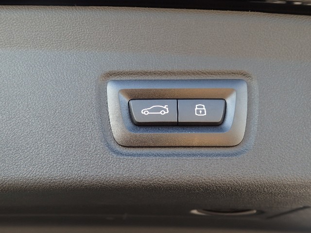 BMW 4 SERIES 2024 Image 56