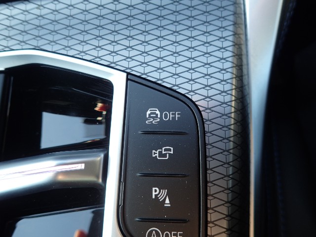 BMW 4 SERIES 2024 Image 58