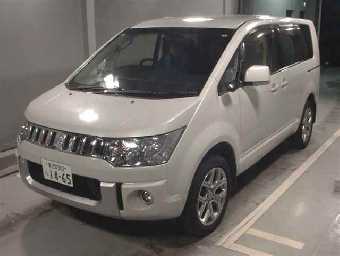MITSUBISHI DELICA D:5 2017 Image 4