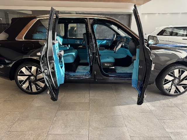 ROLLS ROYCE CULLINAN 2025 Image 23