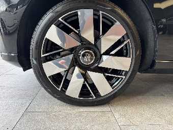 ROLLS ROYCE CULLINAN 2025 Image 17