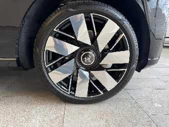 ROLLS ROYCE CULLINAN 2025 Image 18