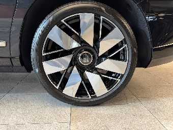 ROLLS ROYCE CULLINAN 2025 Image 20