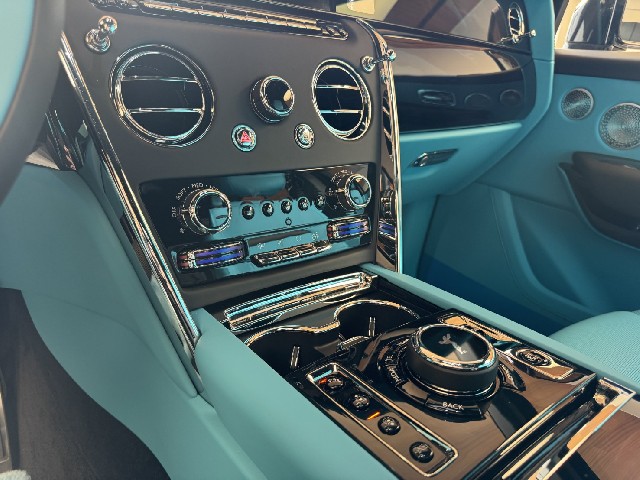 ROLLS ROYCE CULLINAN 2025 Image 62