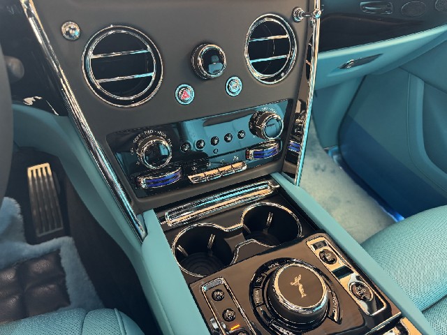 ROLLS ROYCE CULLINAN 2025 Image 63