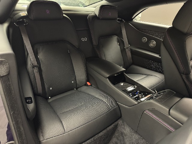 ROLLS ROYCE SPECTRE 2025 Image 37