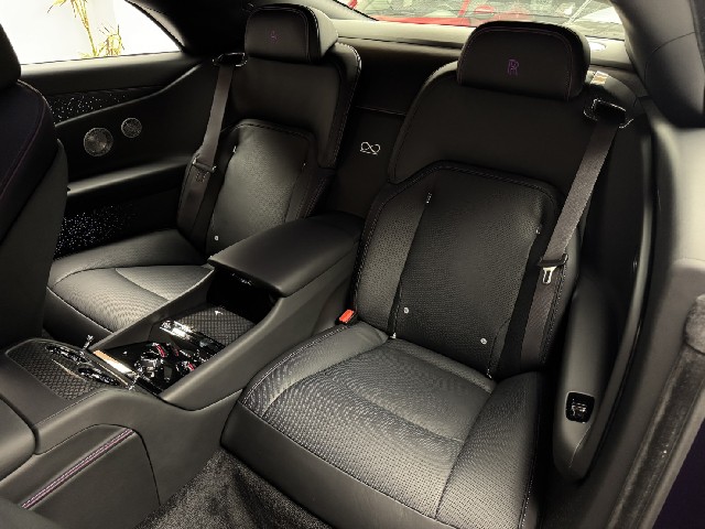 ROLLS ROYCE SPECTRE 2025 Image 64