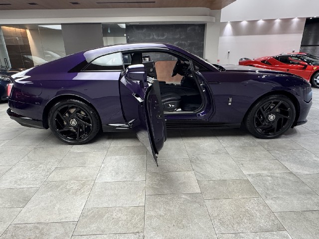 ROLLS ROYCE SPECTRE 2025 Image 70