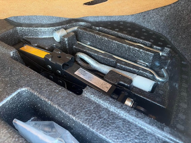 MITSUBISHI LANCER CEDIA 2008 Image 27