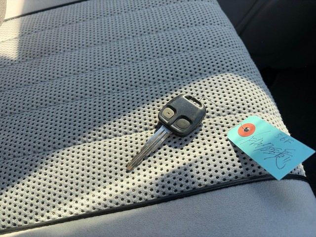 MITSUBISHI DELICA SPACE GEAR 2001 Image 27