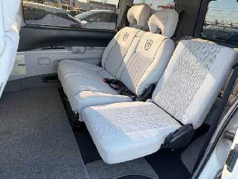 MITSUBISHI DELICA SPACE GEAR 2001 Image 16