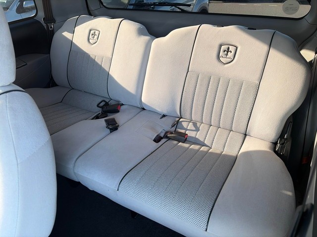 MITSUBISHI DELICA SPACE GEAR 2001 Image 29