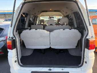 MITSUBISHI DELICA SPACE GEAR 2001 Image 18