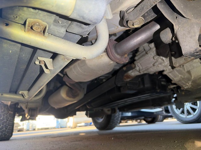 MITSUBISHI DELICA SPACE GEAR 2001 Image 35