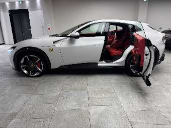 FERRARI PUROSANGUE 2025 Image 12