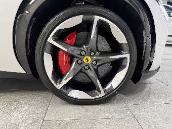 FERRARI PUROSANGUE 2025 Image 18