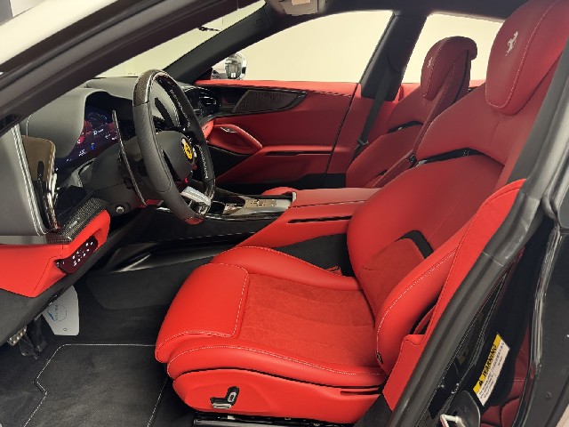 FERRARI PUROSANGUE 2025 Image 38