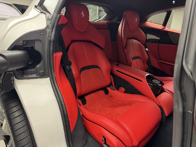 FERRARI PUROSANGUE 2025 Image 48